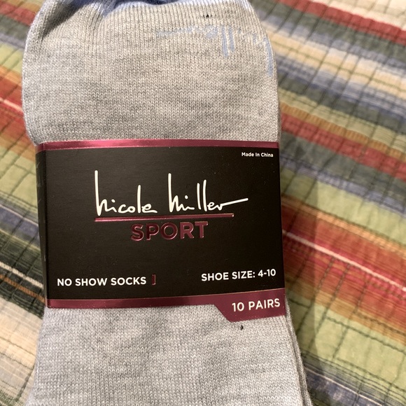Nicole Miller Sport No Show Socks 10 pairs size 4-10 - Picture 1 of 4